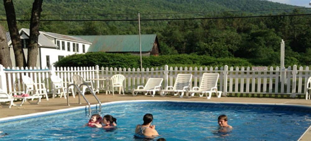 The Villager Motel Bartlett Exterior foto