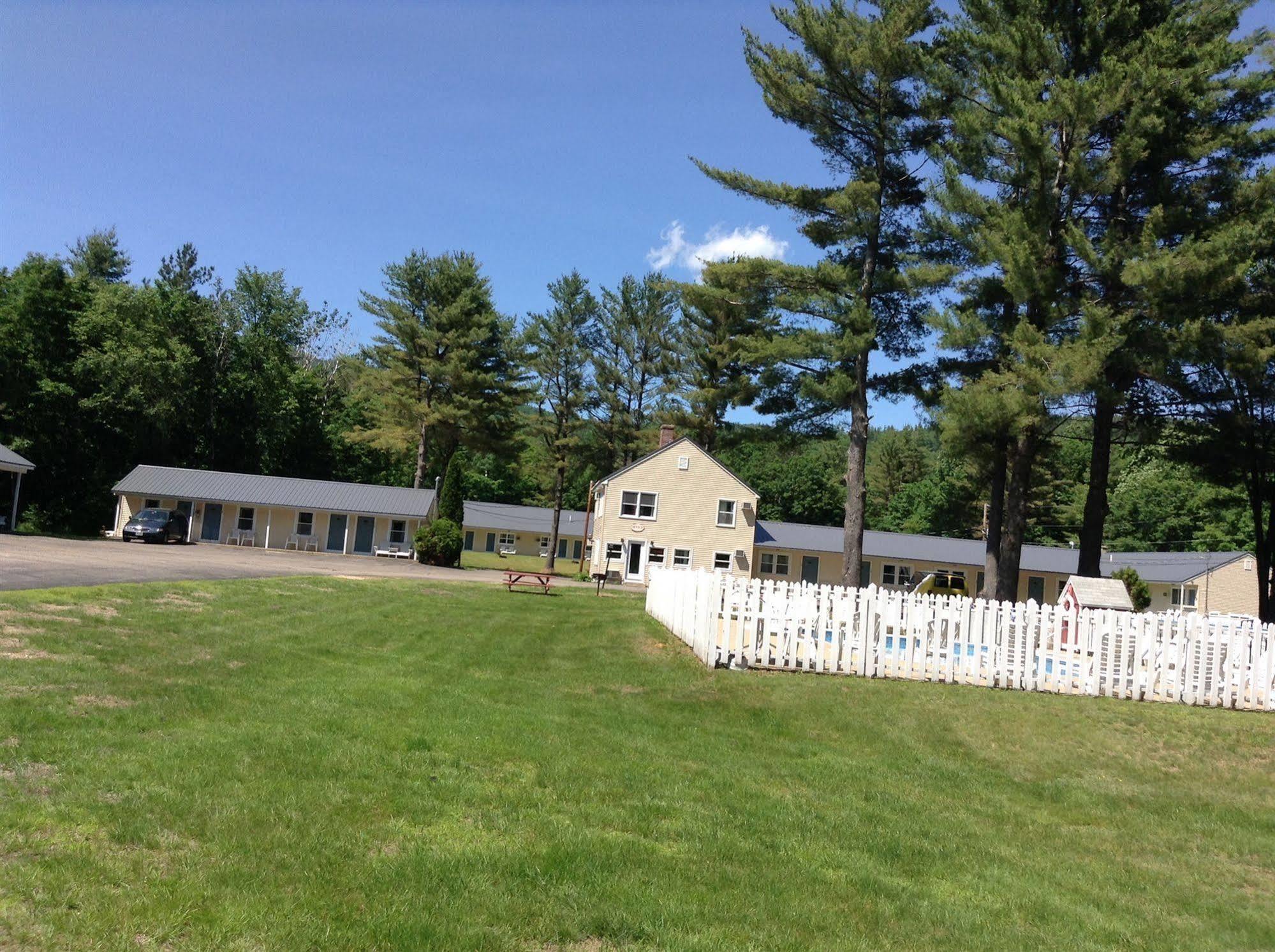 The Villager Motel Bartlett Exterior foto